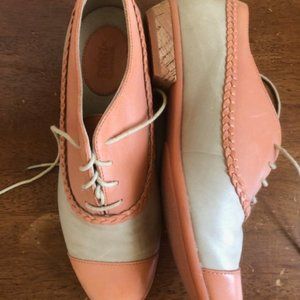Two tone oxfords